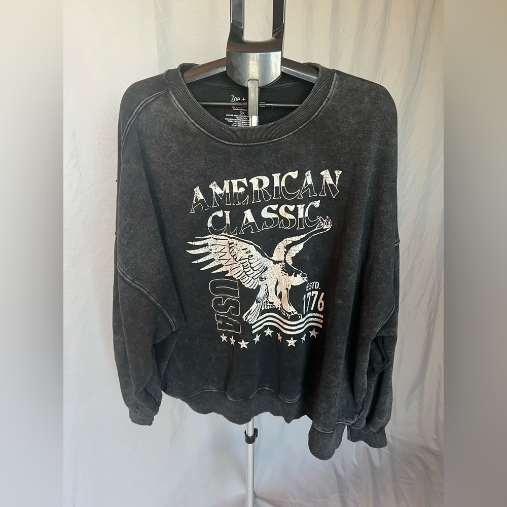 Zoe + Liv Black Cozy Sweatshirt